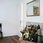 Charming Flat In The Heart Of Paris